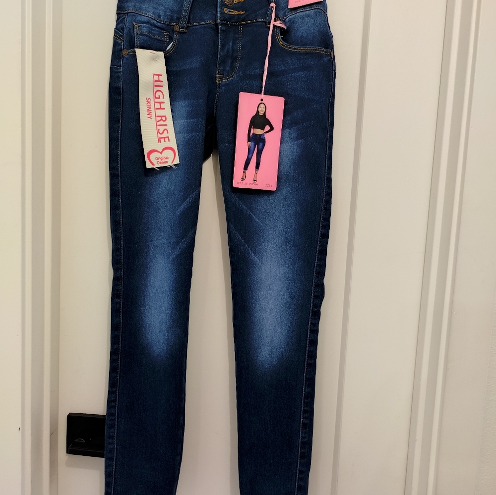 Jeans - Picture 8 of 8